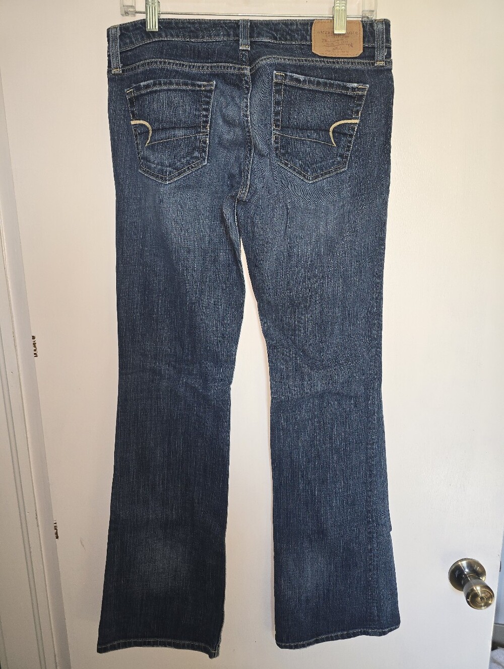 Jeans - Picture 2 of 3